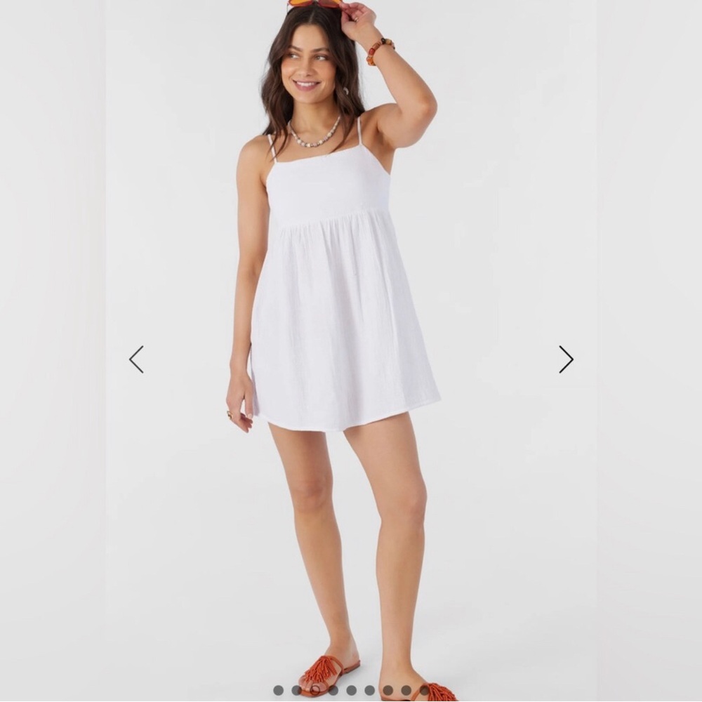 NWT. O’Neill White Gauze Relaxed Fit Dress. Size M